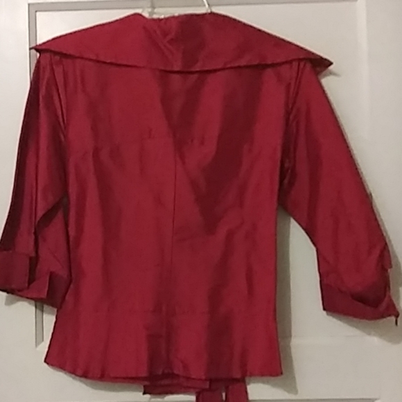 Red silk blouse - Picture 3 of 4